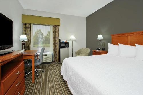 hampton inn ashtabula