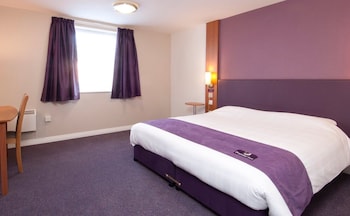 premier inn glasgow airport