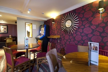 premier inn glasgow airport