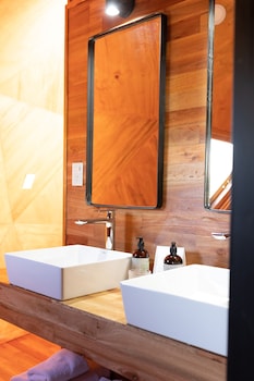 estancia patagonia el calafate pristine luxury camps