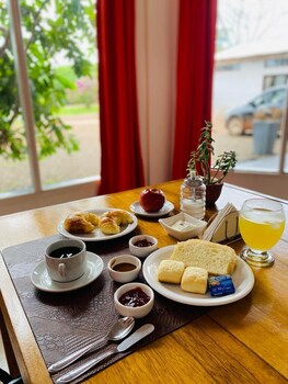 hotel escuela puerto libertad