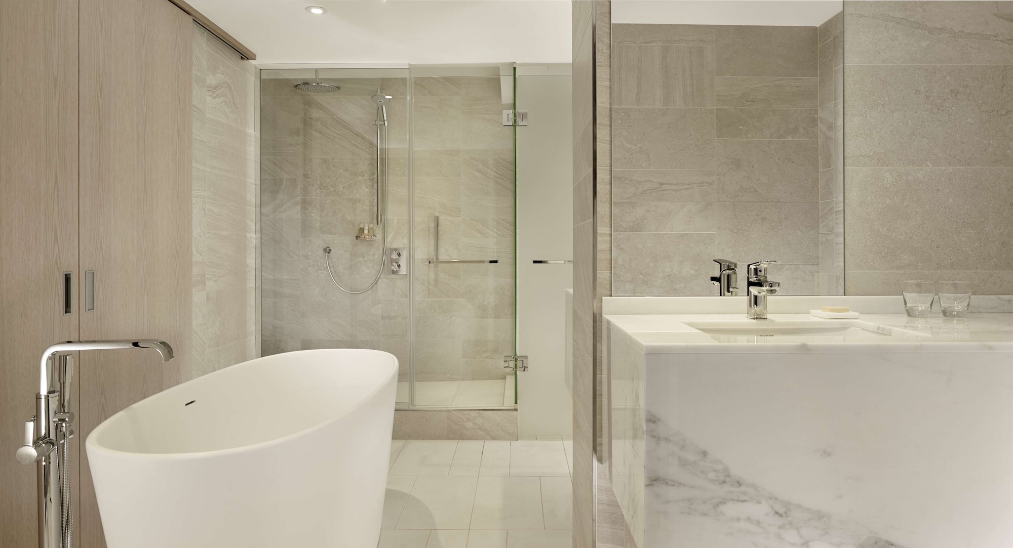 hyatt regency paris etoile