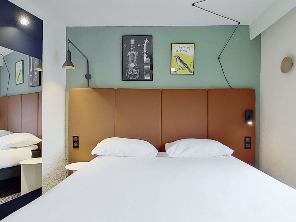 hotel ibis paris brancion parc des expositions 15eme adults only