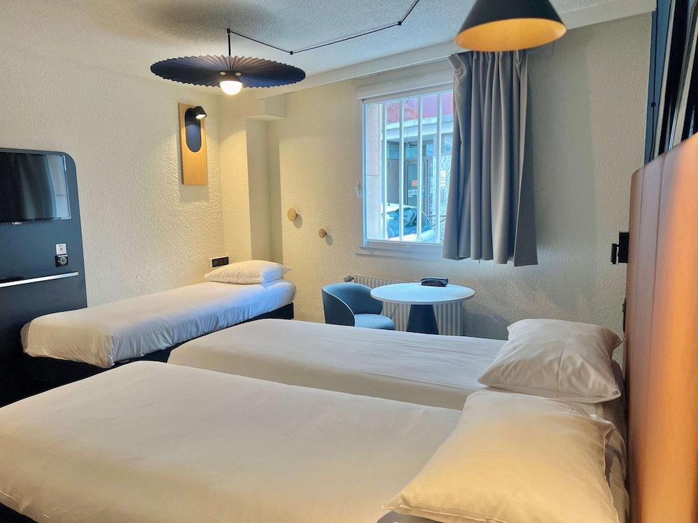 hotel ibis paris brancion parc des expositions 15eme adults only