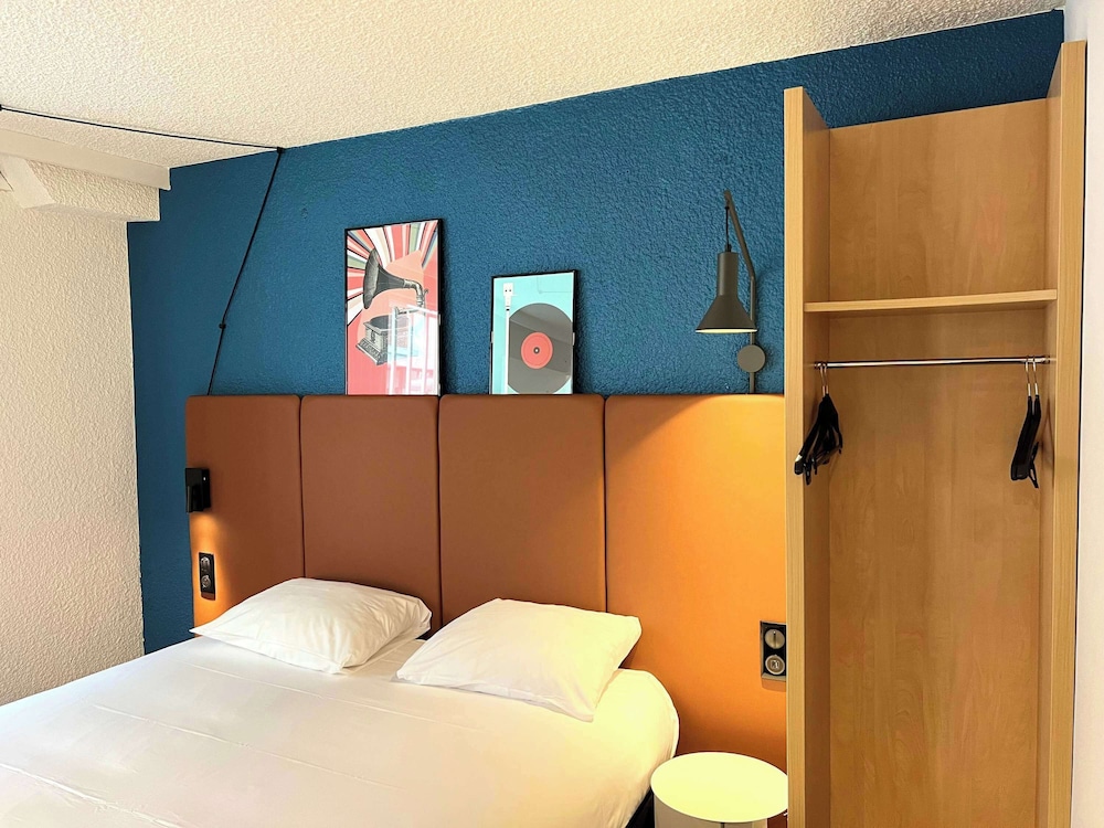 hotel ibis paris brancion parc des expositions 15eme adults only