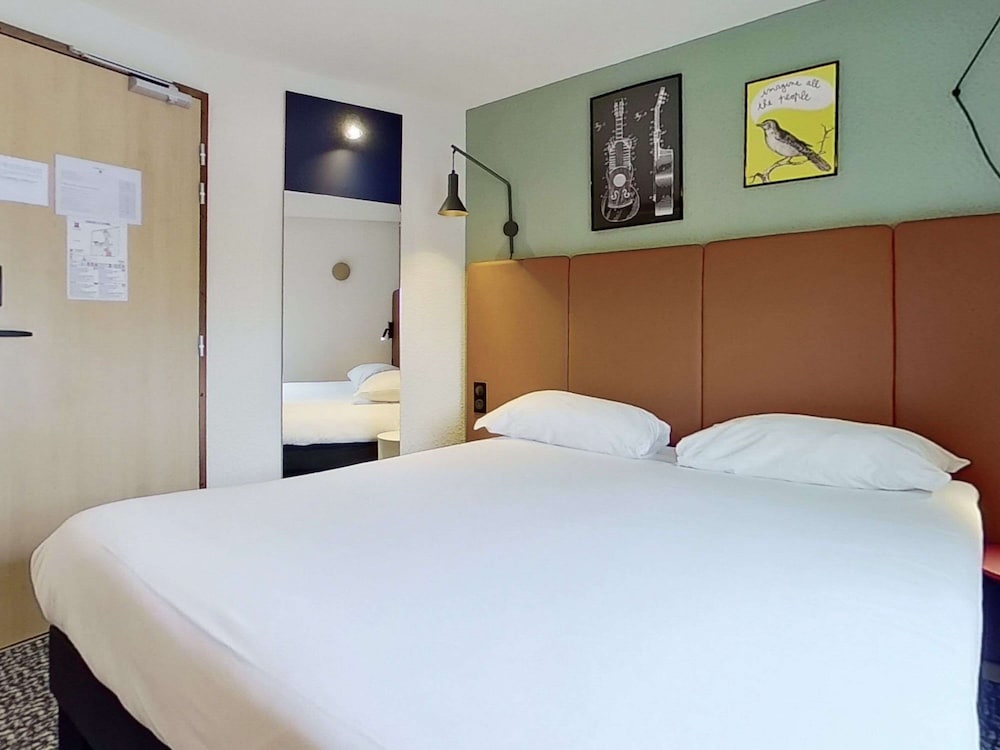 hotel ibis paris brancion parc des expositions 15eme adults only