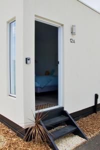 peninsula beachside accommodation