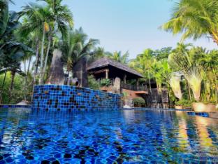 The Spa Koh Chang Resort,Near Ban Salak Petch Health Center,3 star