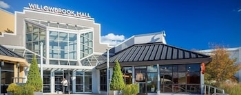 holiday inn and suites parsippany fairfield by ihg