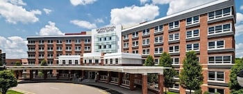 holiday inn and suites parsippany fairfield by ihg