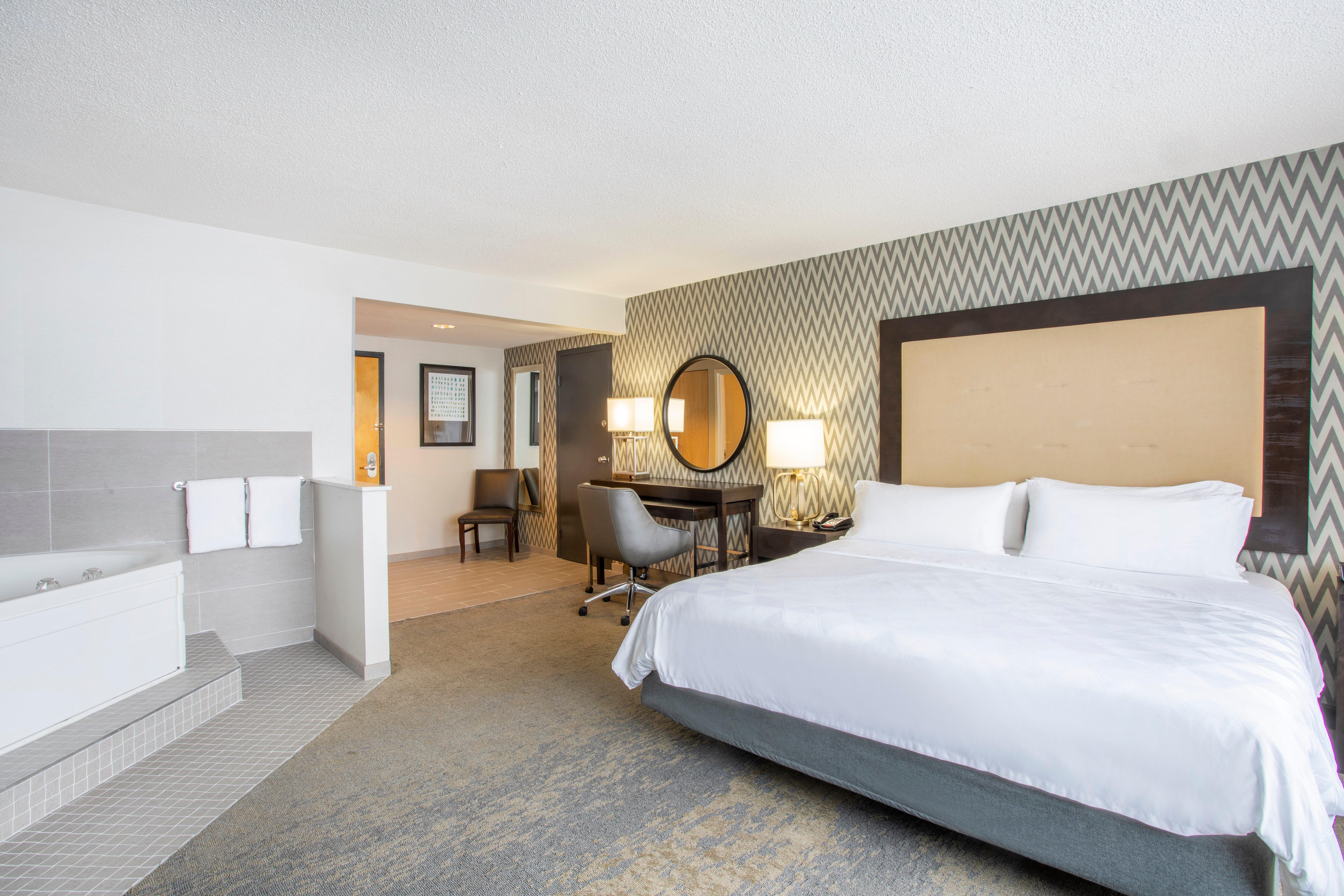 holiday inn and suites parsippany fairfield by ihg
