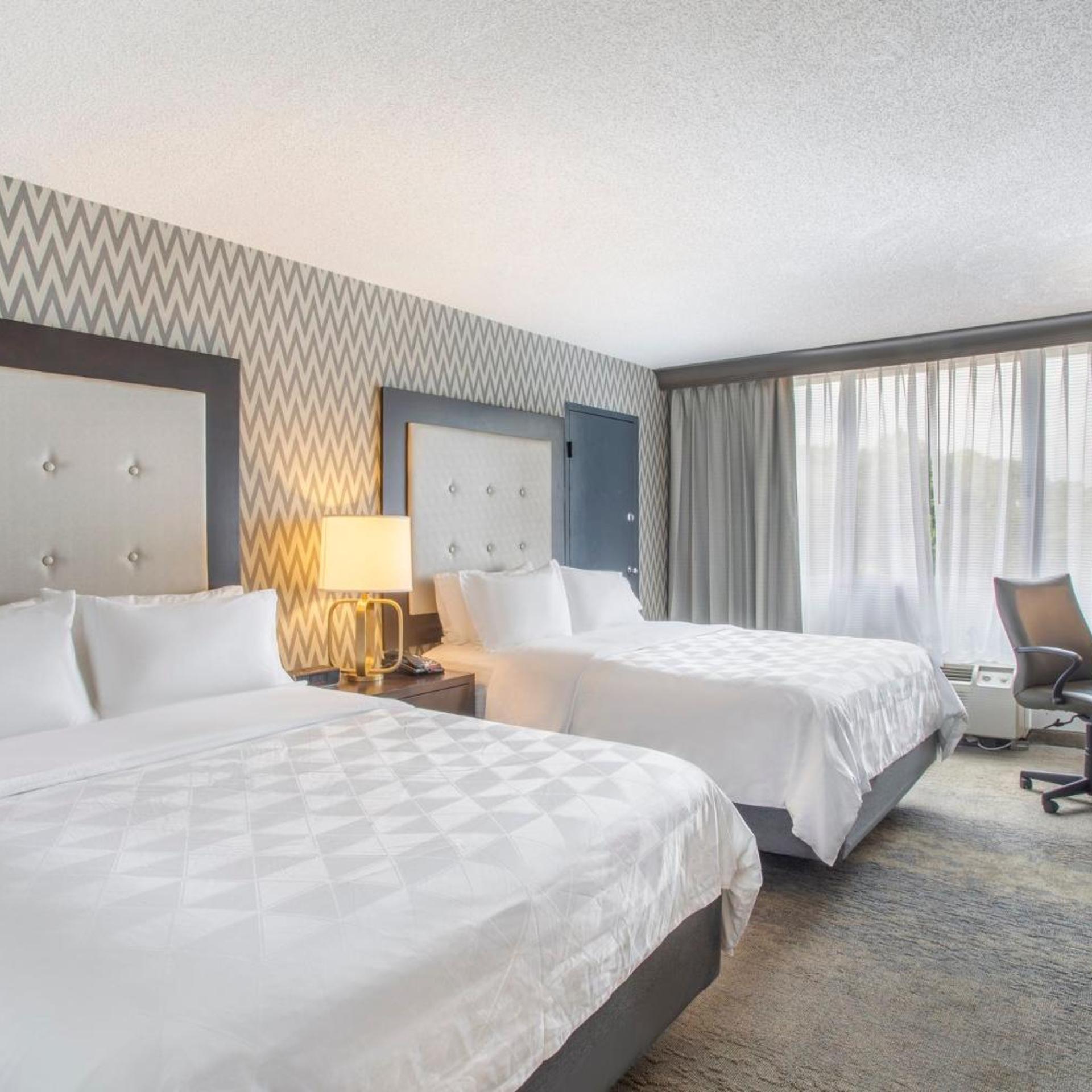 holiday inn and suites parsippany fairfield by ihg