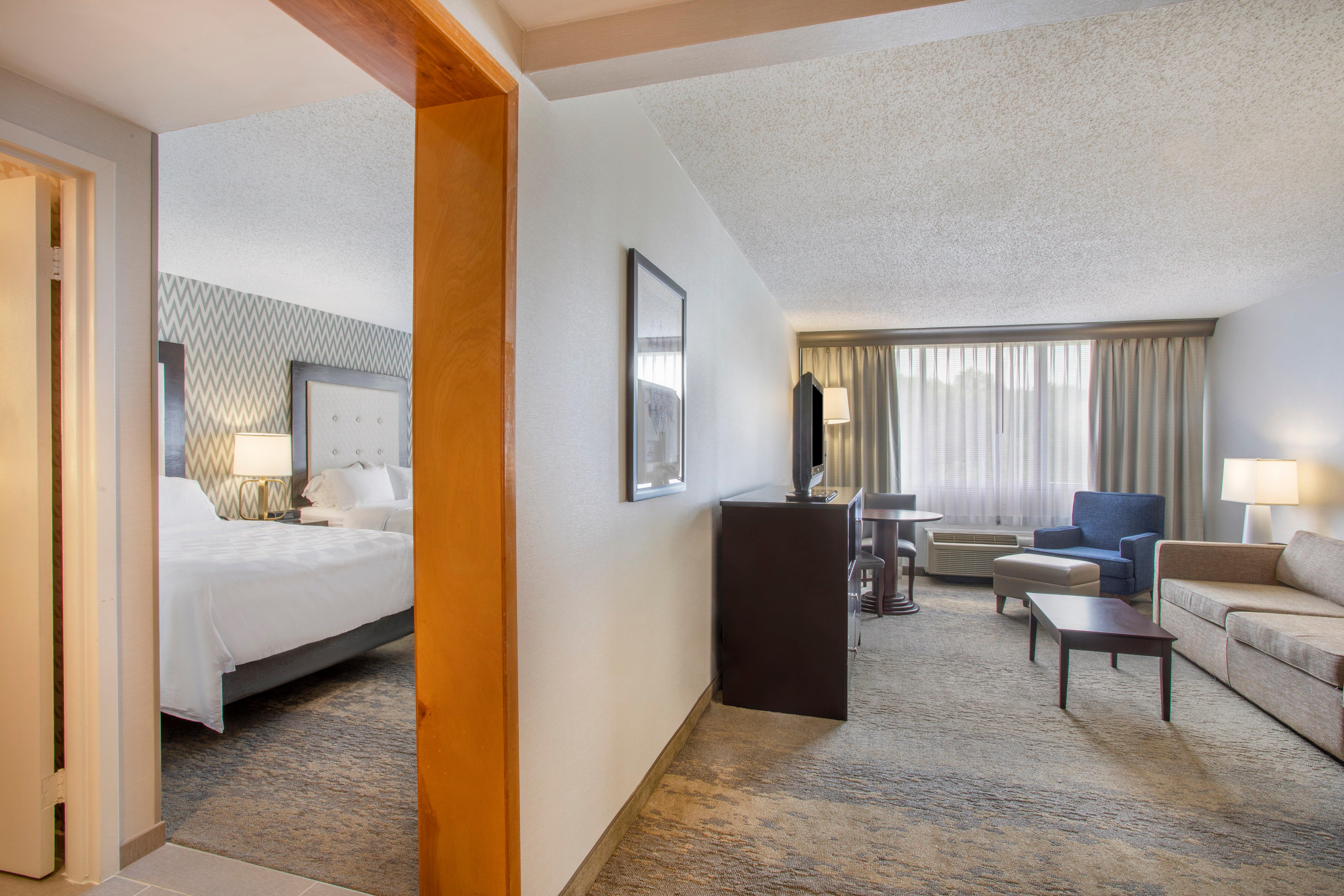 holiday inn and suites parsippany fairfield by ihg