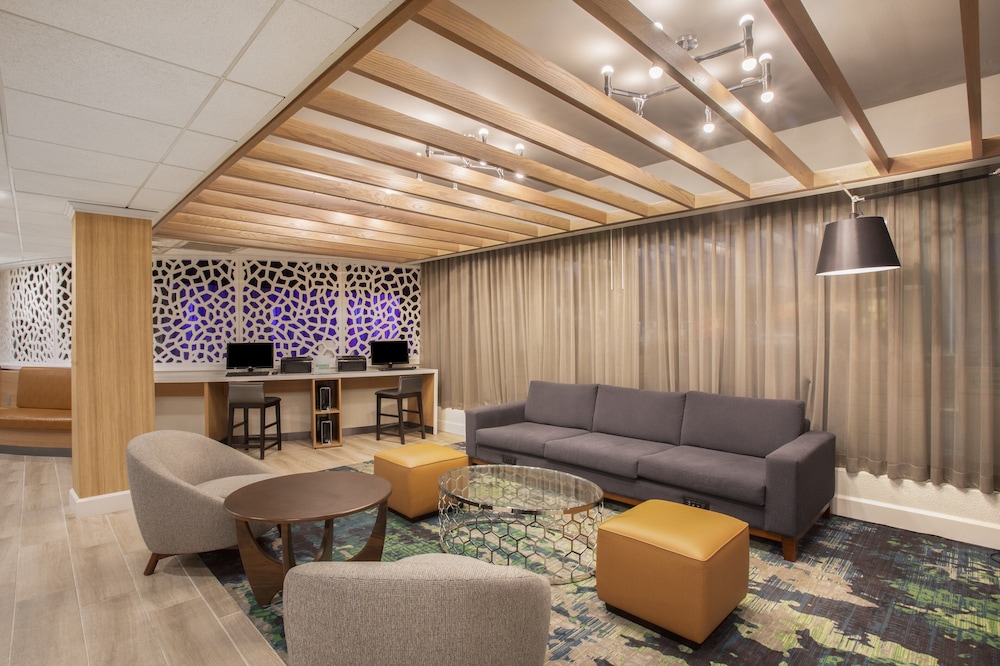 holiday inn and suites parsippany fairfield by ihg