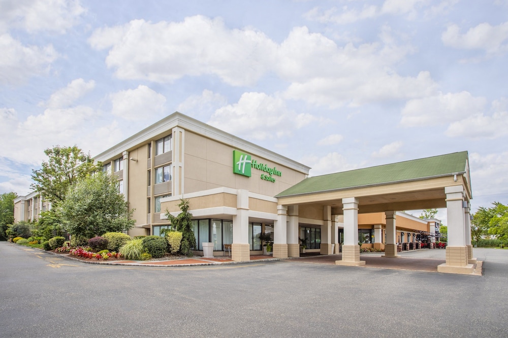 holiday inn and suites parsippany fairfield by ihg