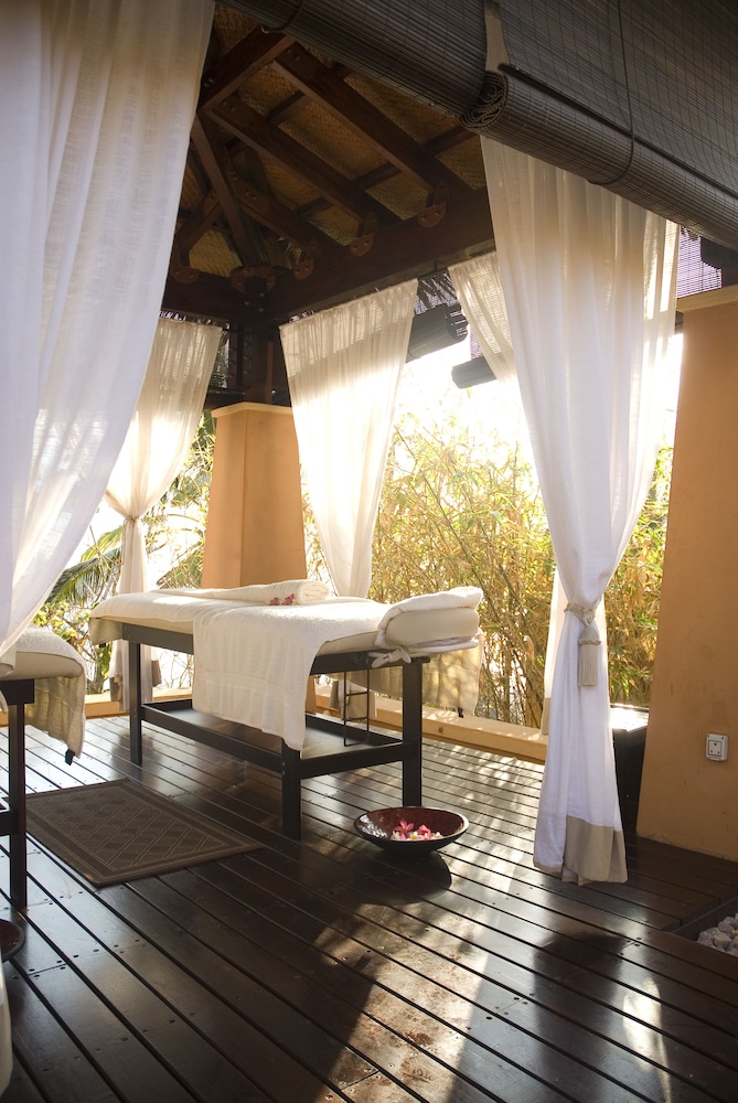 avani pemba beach hotel