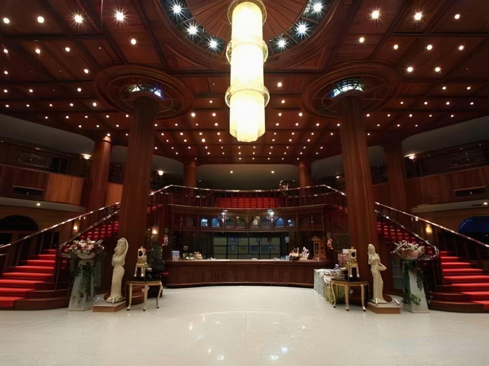 hermitage hotel and resort