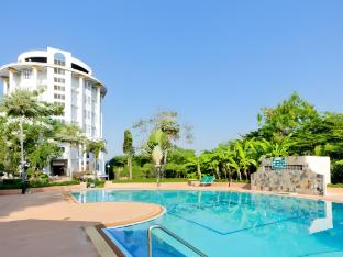 hermitage hotel and resort