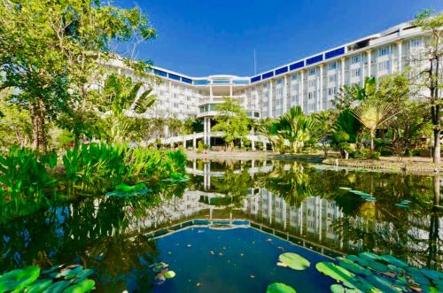 hermitage hotel and resort