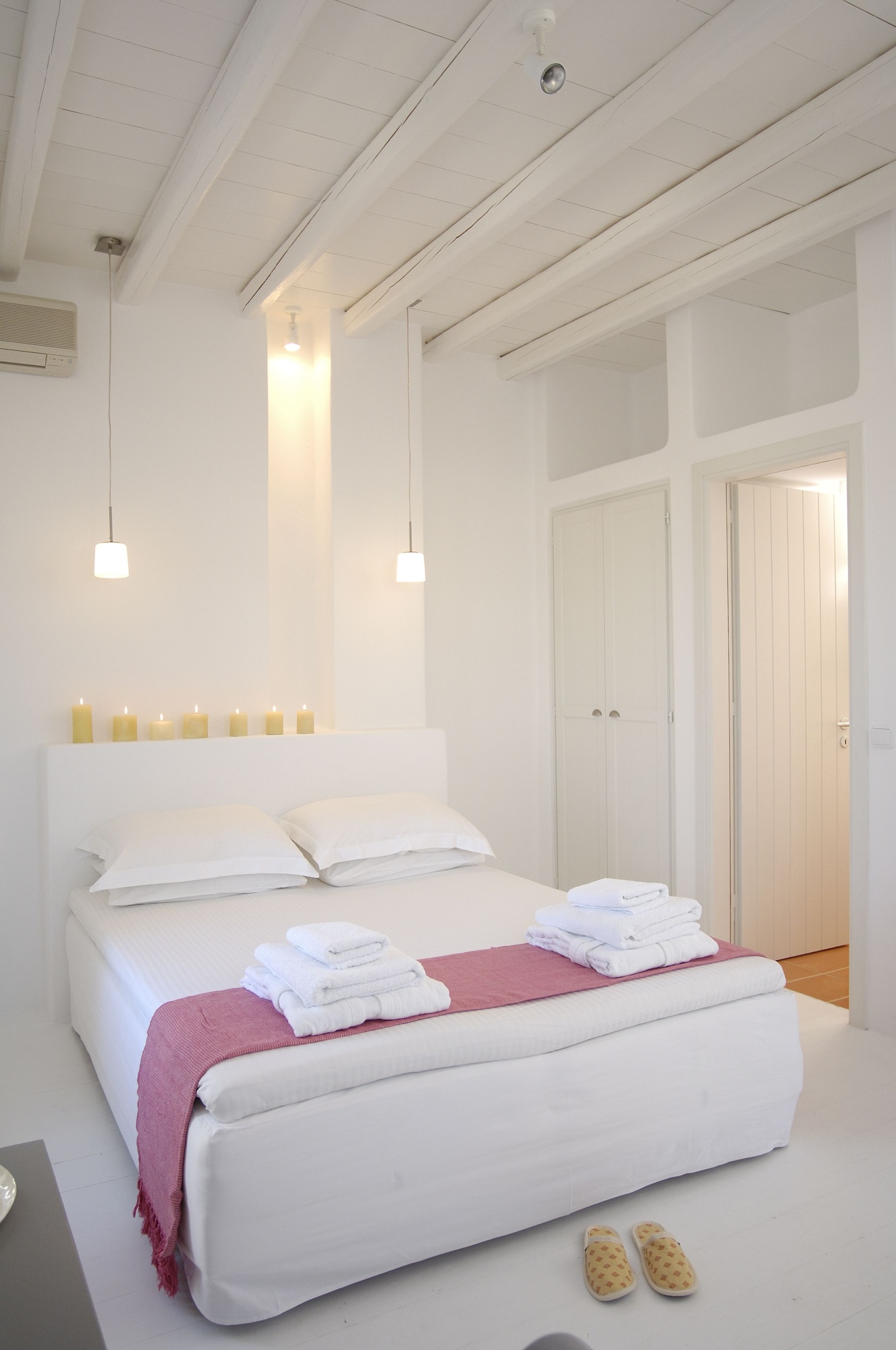kapetan tasos suites