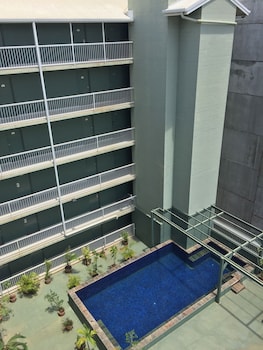 Luma Luma Holiday Apartments,Darwin>>Alice Springs,4 star