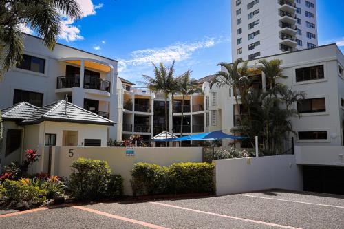 burleigh on the beach holiday apartments