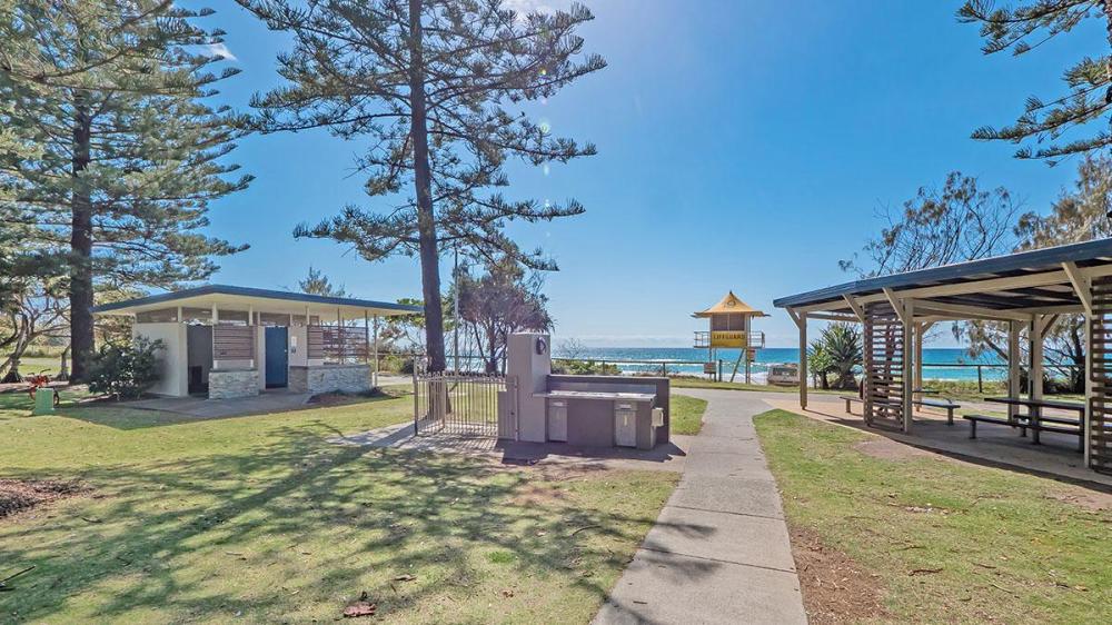 burleigh on the beach holiday apartments