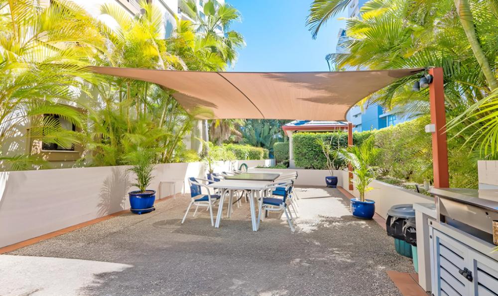 burleigh on the beach holiday apartments