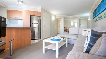 burleigh on the beach holiday apartments