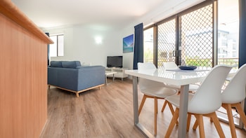 burleigh on the beach holiday apartments