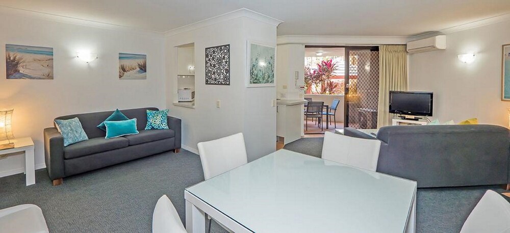 burleigh on the beach holiday apartments