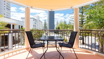 burleigh on the beach holiday apartments