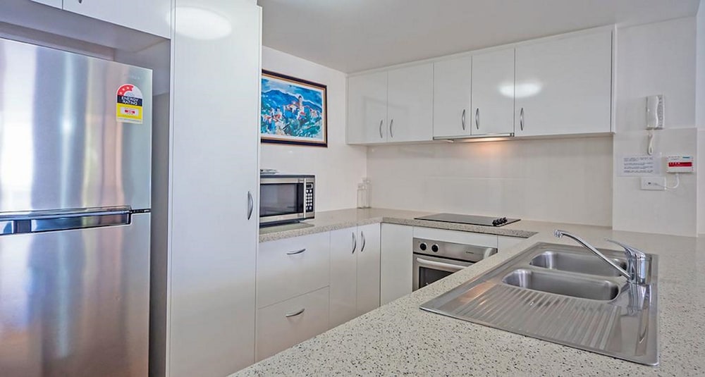 burleigh on the beach holiday apartments