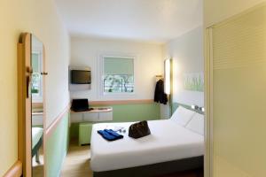 ibis budget barcelona sant andreu de la barca
