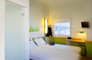 ibis budget barcelona sant andreu de la barca