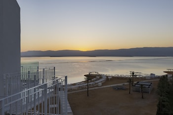 herbert samuel hod dead sea hotel