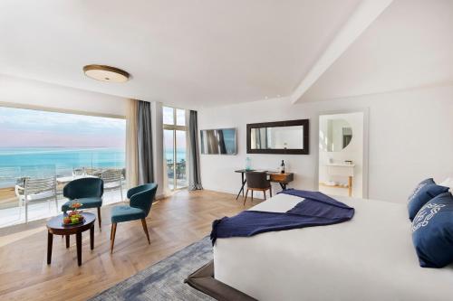 herbert samuel hod dead sea hotel