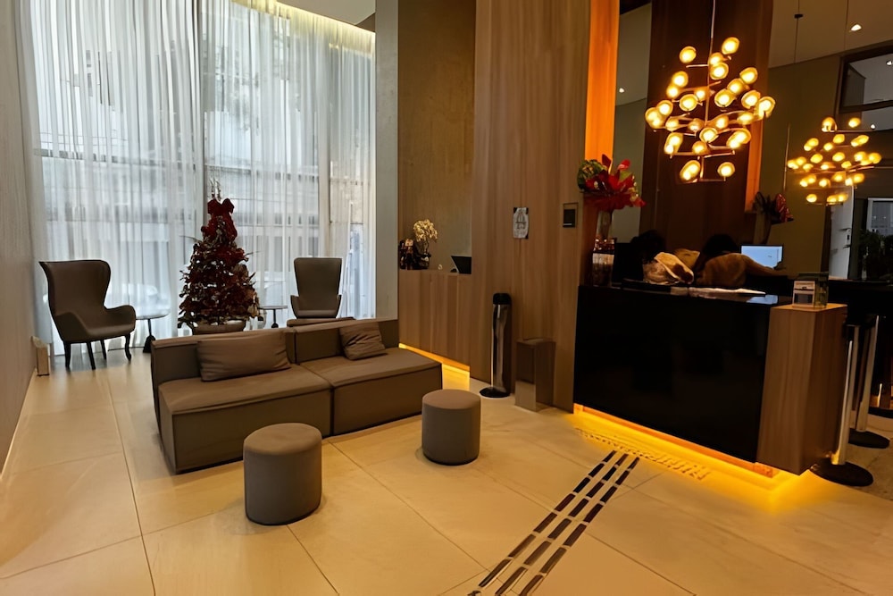 studio comfort ao lado do metro moema