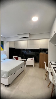 studio comfort ao lado do metro moema