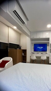 studio comfort ao lado do metro moema