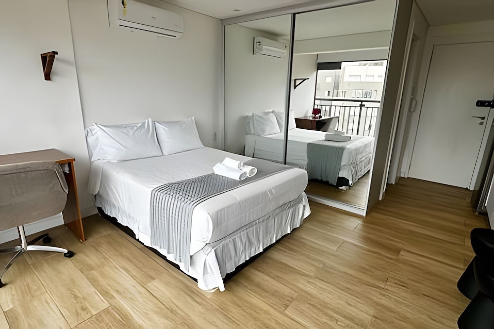 studio comfort ao lado do metro moema