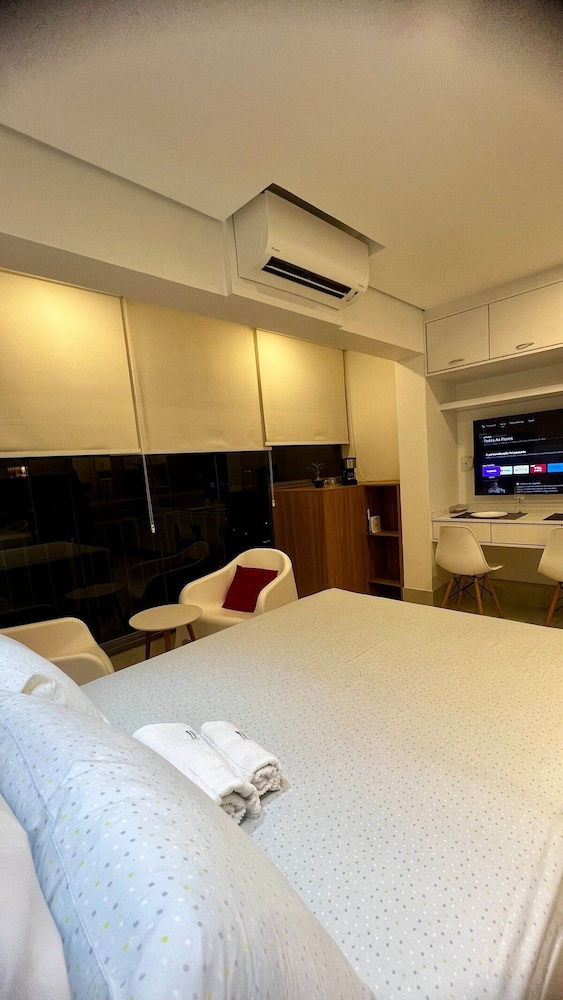 studio comfort ao lado do metro moema