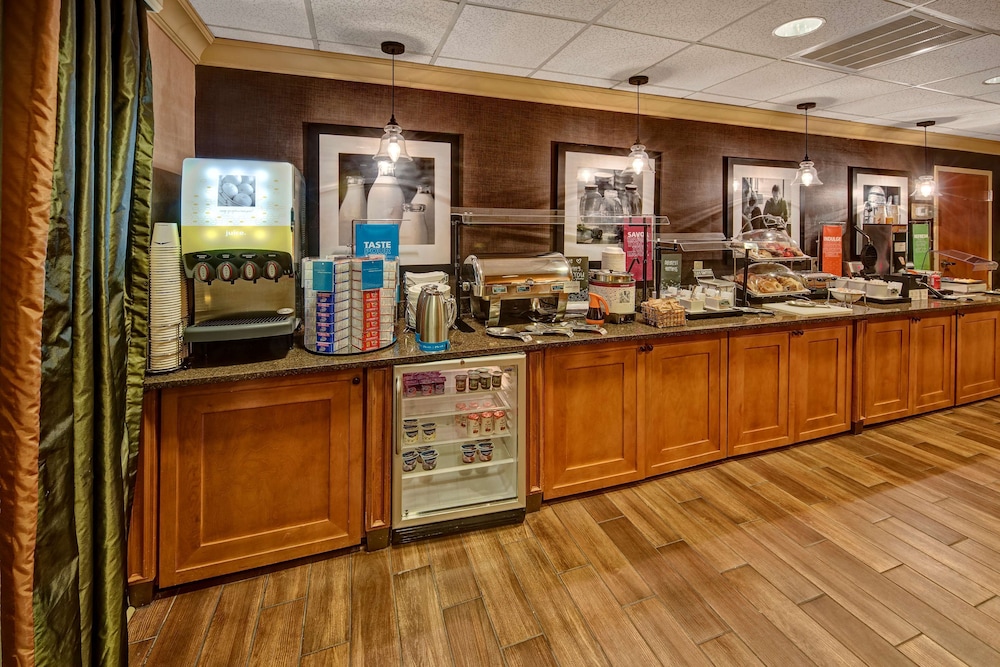 hampton inn by hilton concord kannapolis