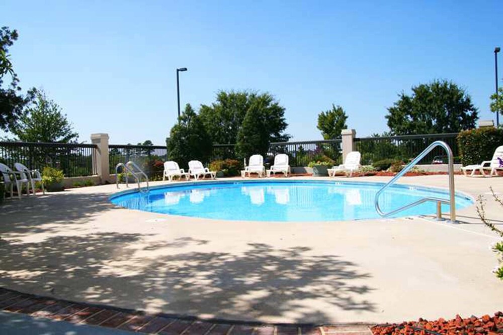 hampton inn by hilton concord kannapolis