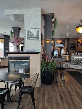 the roses heritage inn