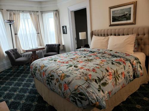 the roses heritage inn