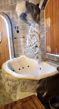 tribus experience inn