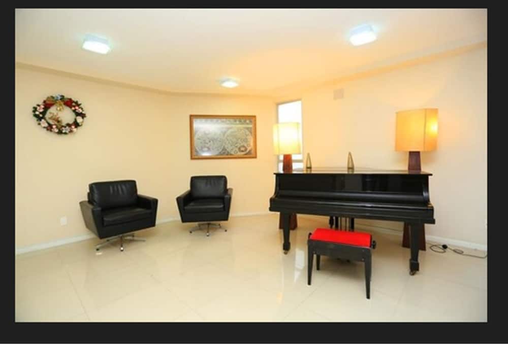 evora hotel