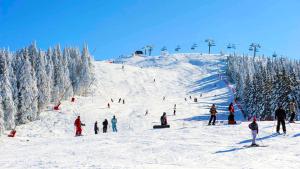 chalet hotel la mainaz restaurant and resort the originals collection