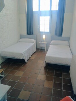 hotel montesol arttyco